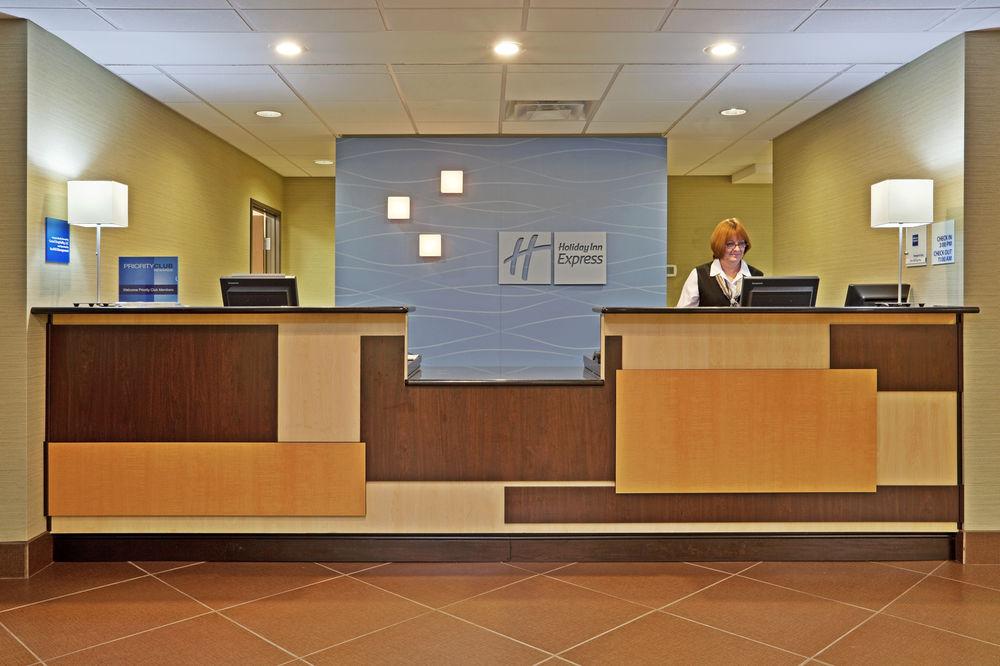 Express Troutville-roanoke North By Ihg 2* Troutville