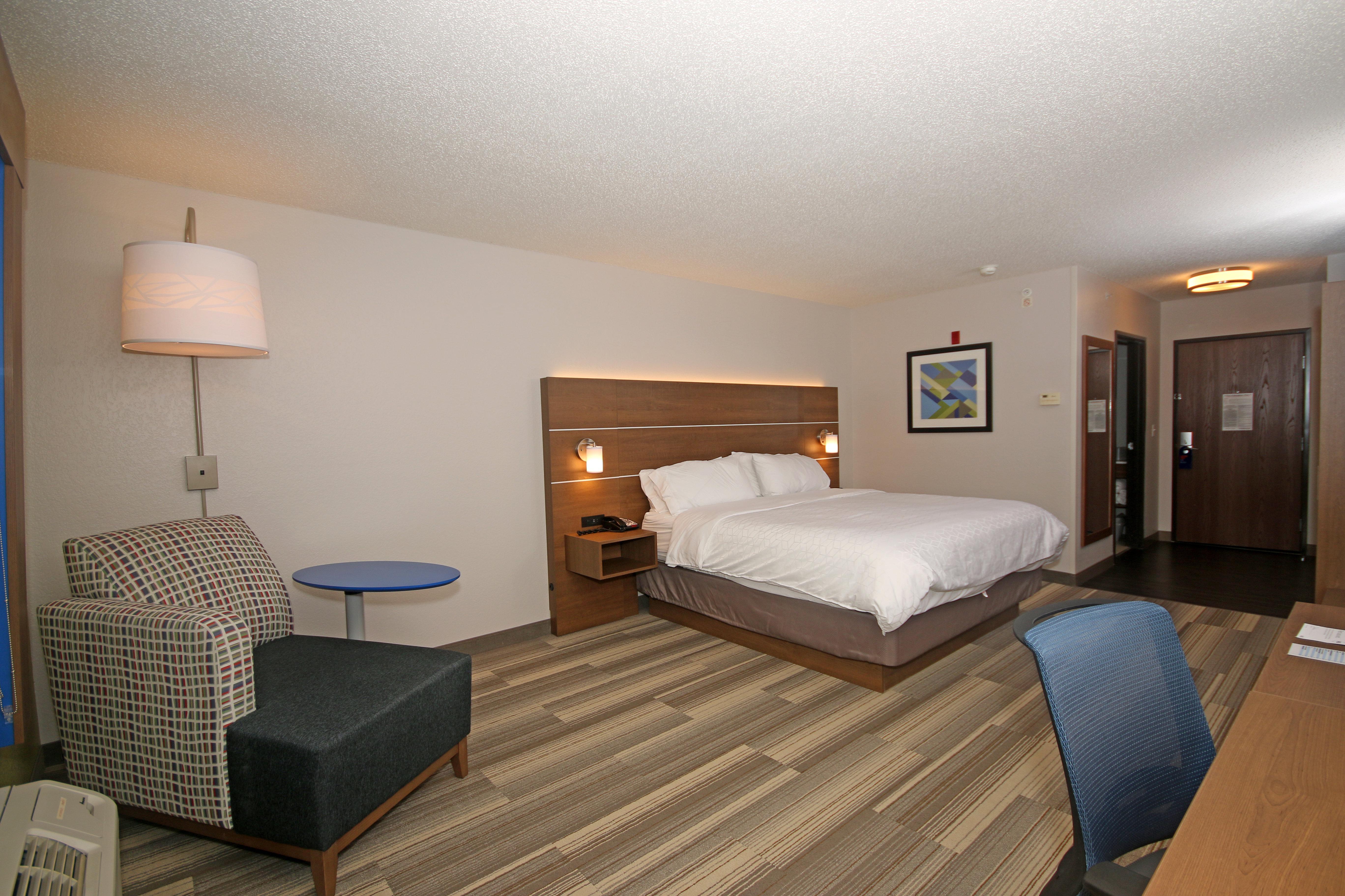 Express Troutville-roanoke North By Ihg Hotel 2*