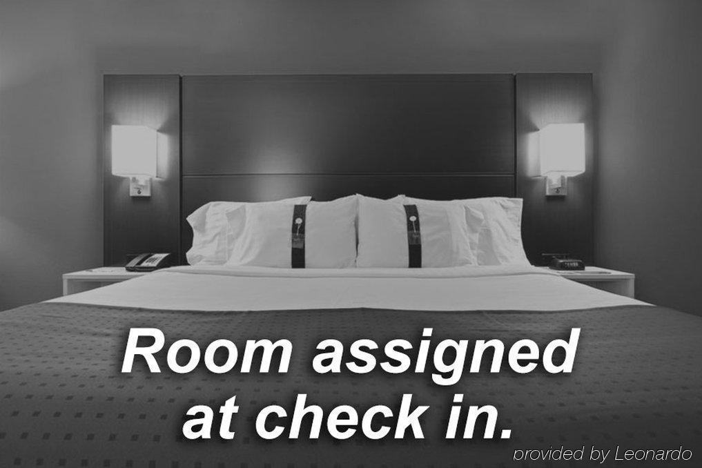 Express Troutville-roanoke North By Ihg Hotel 2*