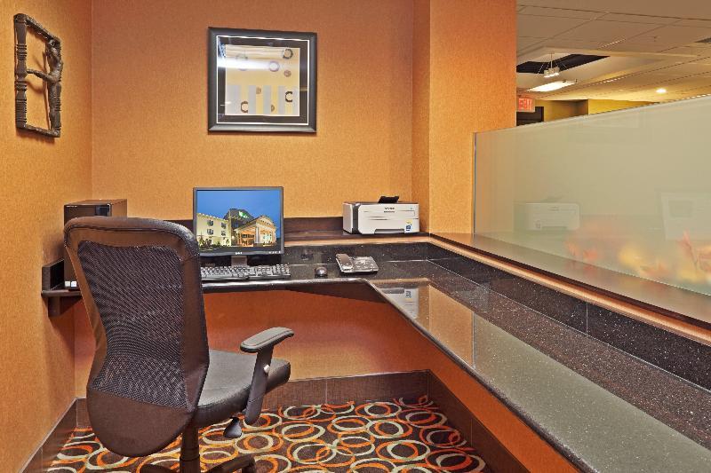 Hotel Express Troutville-roanoke North By Ihg
